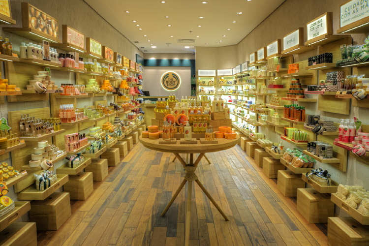 Interior da nova loja The Body Shop em Porto Alegre ©Divulgação