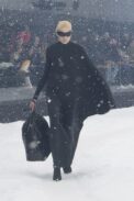 00001-balenciaga-fall-2022-ready-to-wear-paris-credit-brand-1.jpg