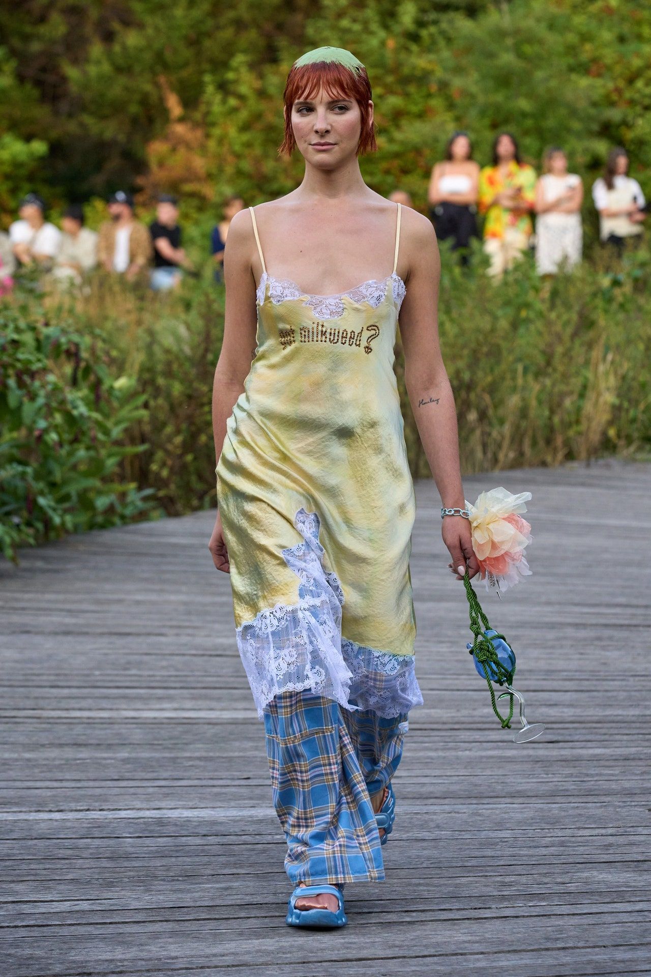 00001-collina-strada-spring-2023-ready-to-wear-credit-gorunway