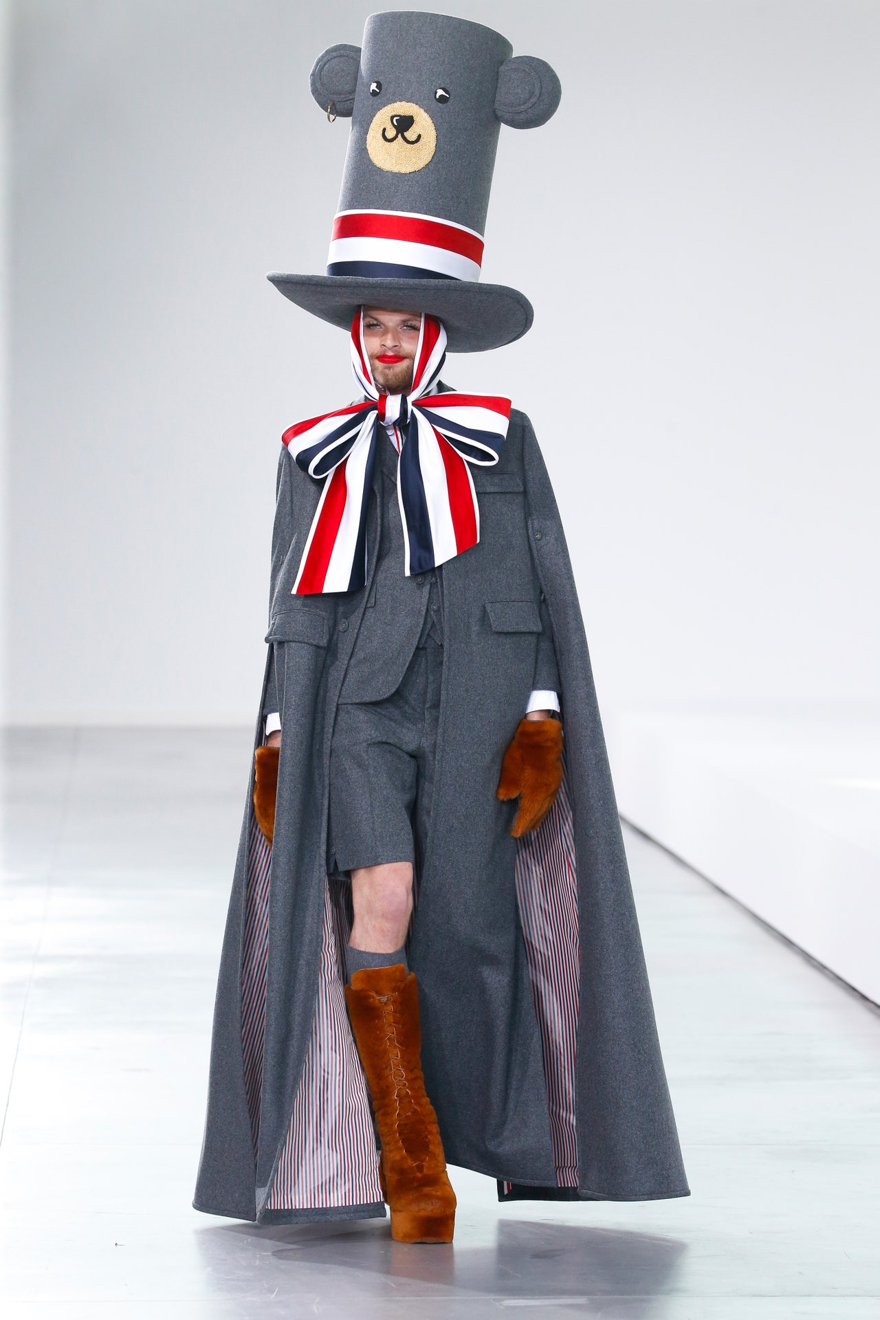 00001-thom-browne-fall-2022-credit-brand-1.jpeg