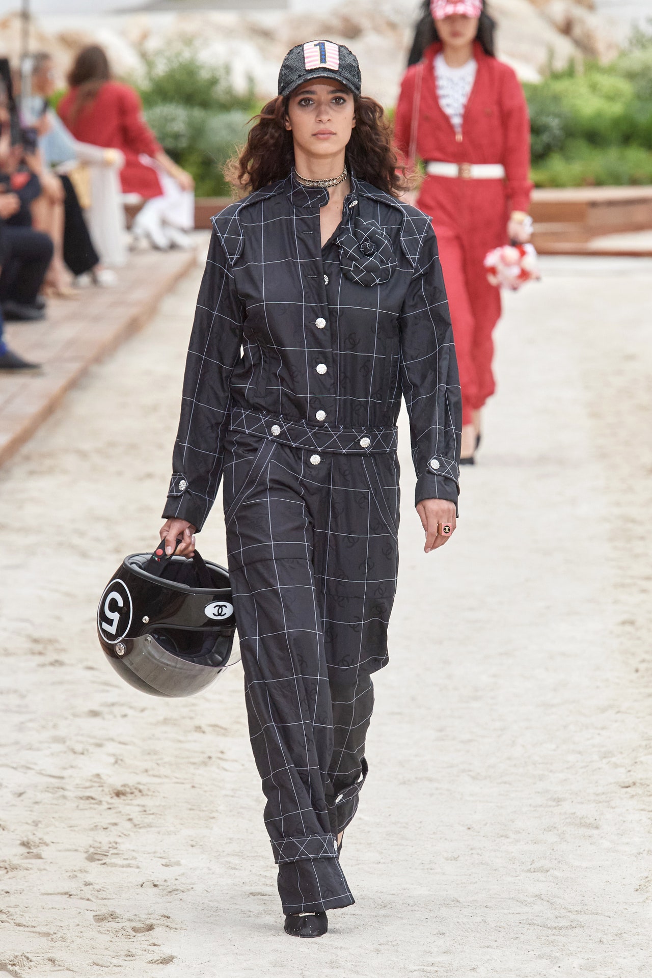 00002-chanel-resort-2023-monaco-credit-gorunway-1.jpeg