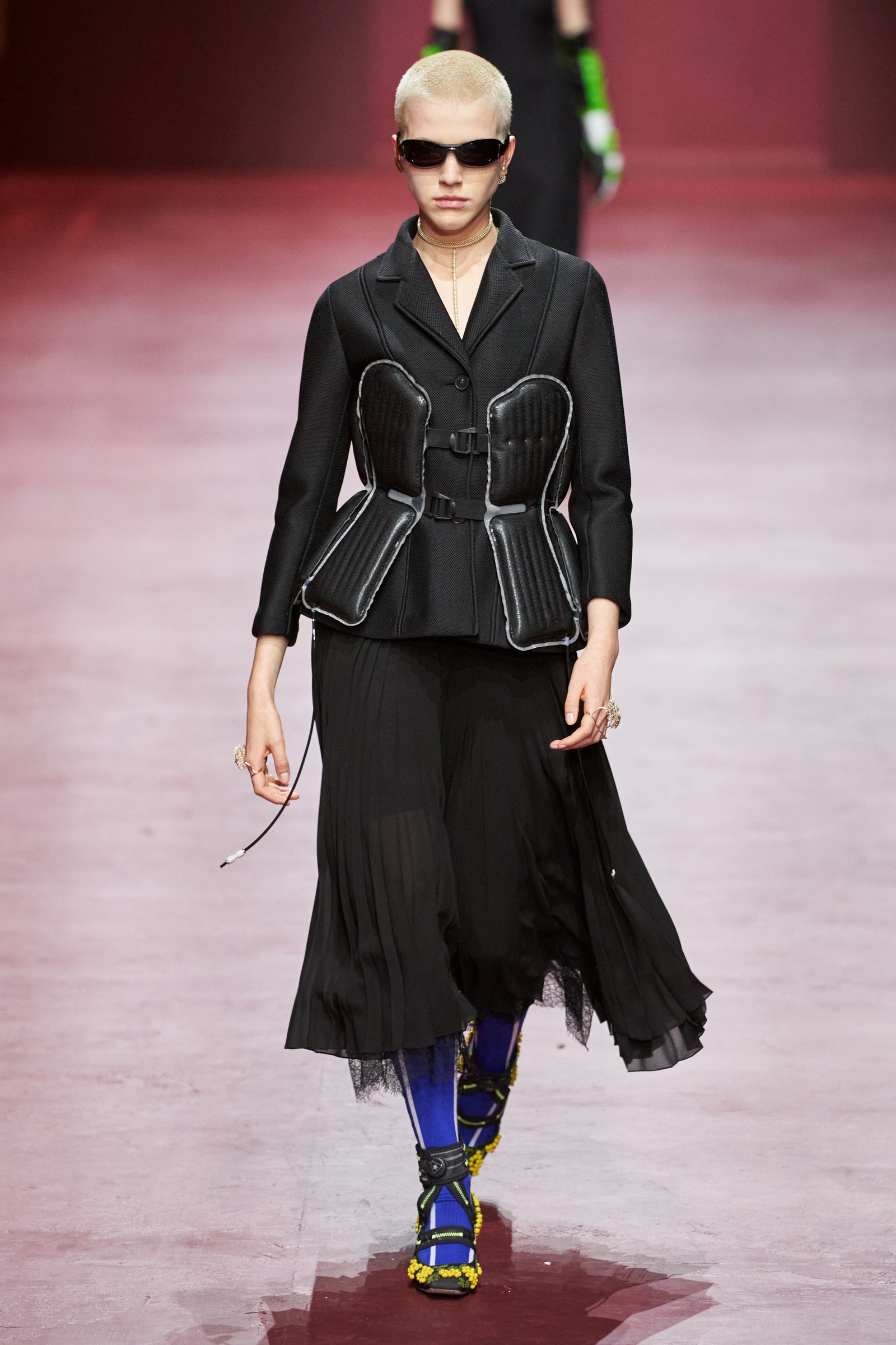 00002-christian-dior-fall-2022-ready-to-wear-paris-credit-gorunway-1.jpeg