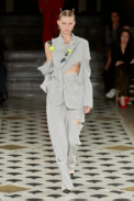 00002-undercover-spring-2023-ready-to-wear-credit-gorunway
