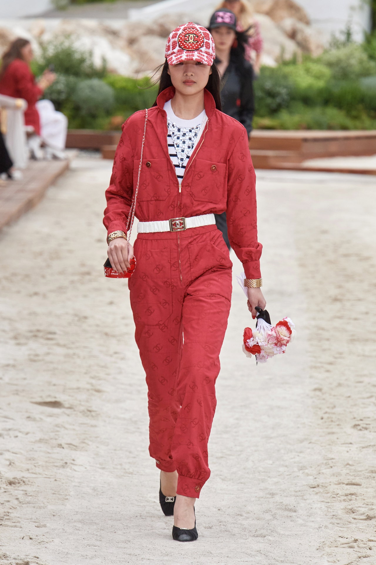 00003-chanel-resort-2023-monaco-credit-gorunway-1.jpeg