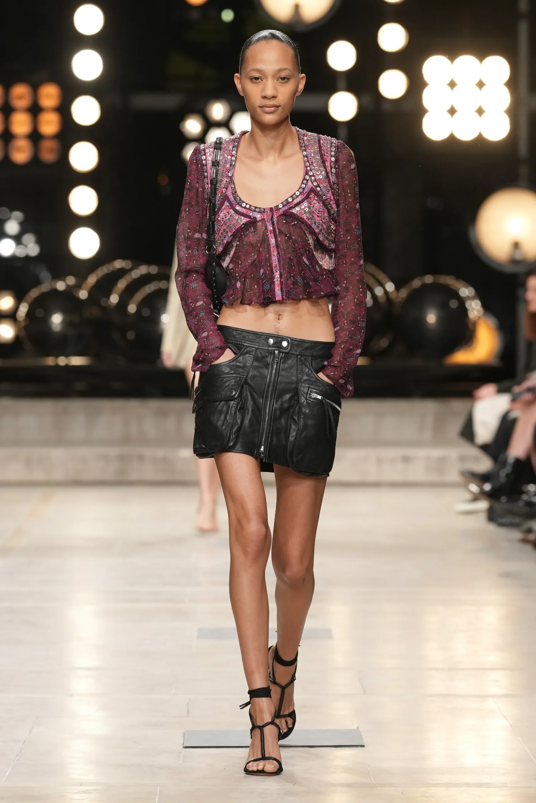 00004-isabel-marant-spring-2023-ready-to-wear-credit-gorunway