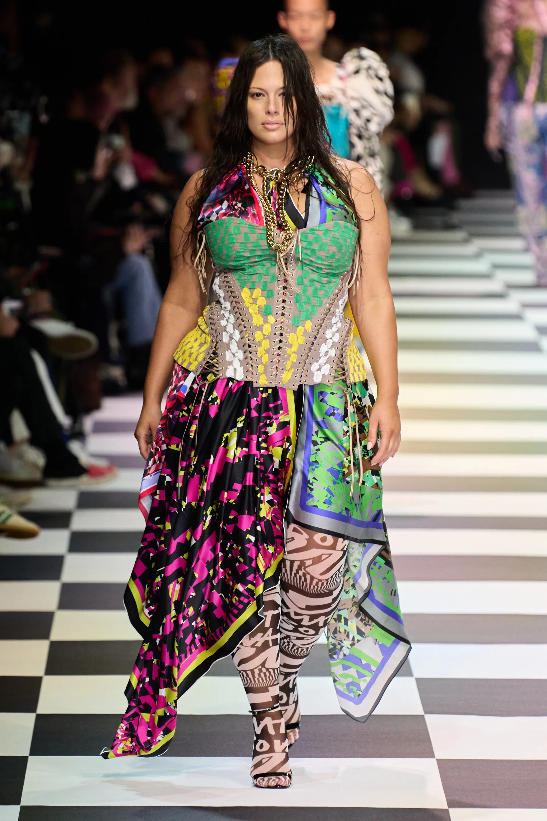 00004-matty-bovan-spring-2023-ready-to-wear-credit-gorunway