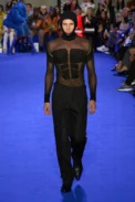 00004-off-white-spring-2023-ready-to-wear-credit-gorunway
