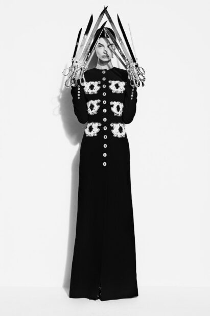00004-schiaparelli-fall-2022-ready-to-wear-paris-credit-brand-3.jpeg