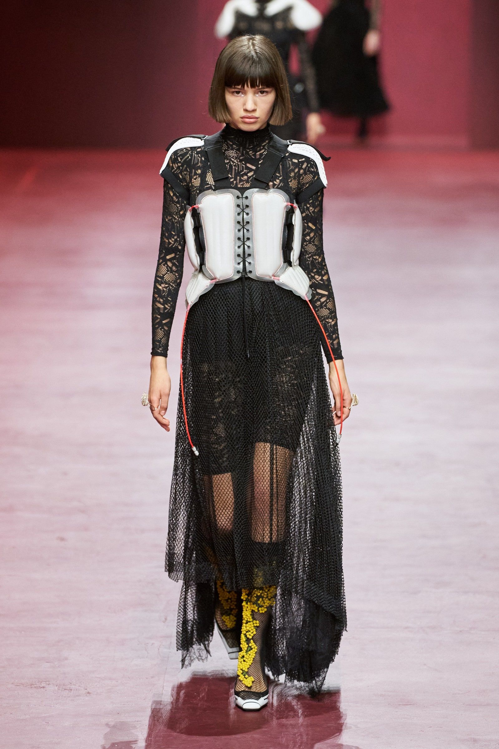 00005-christian-dior-fall-2022-ready-to-wear-paris-credit-gorunway-1.jpeg