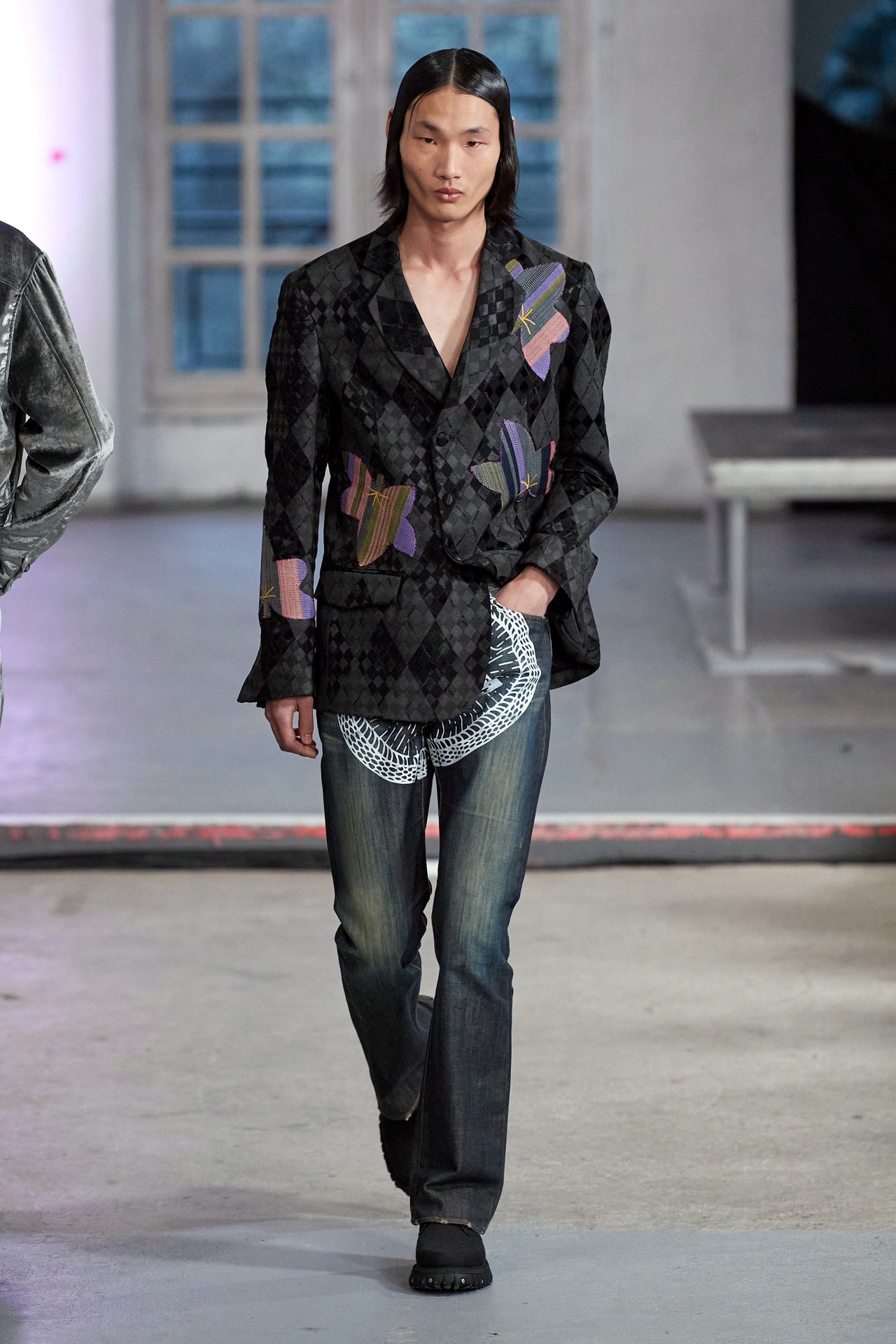 00005-kenneth-ize-fall-2022-ready-to-wear-paris-credit-isidore-montag-gorunway-1.jpeg