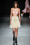 00006-christopher-kane-spring-2023-ready-to-wear-credit-gorunway