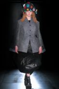 00006-comme-des-garcons-fall-2022-ready-to-wear-tokyo-credit-brand-1.jpeg