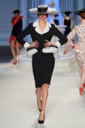 00006-moschino-spring-2023-ready-to-wear-credit-gorunway