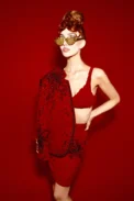 00006-schiaparelli-spring-2023-ready-to-wear-credit-brand