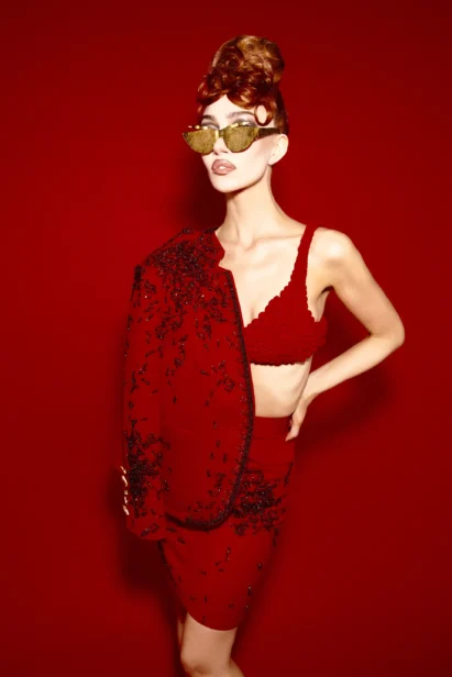 00006-schiaparelli-spring-2023-ready-to-wear-credit-brand