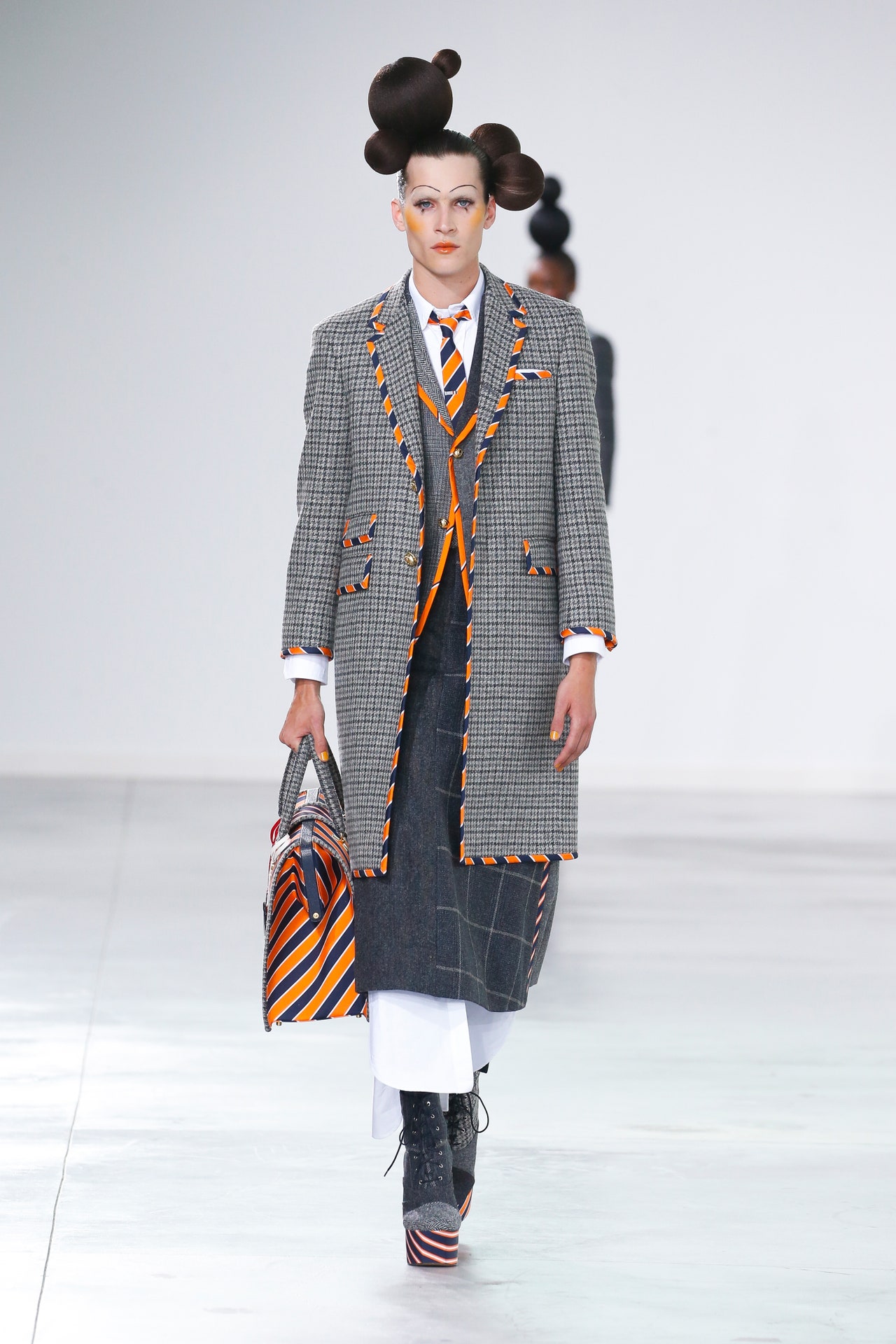 00006-thom-browne-fall-2022-credit-brand-1.jpeg