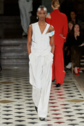 00006-undercover-spring-2023-ready-to-wear-credit-gorunway