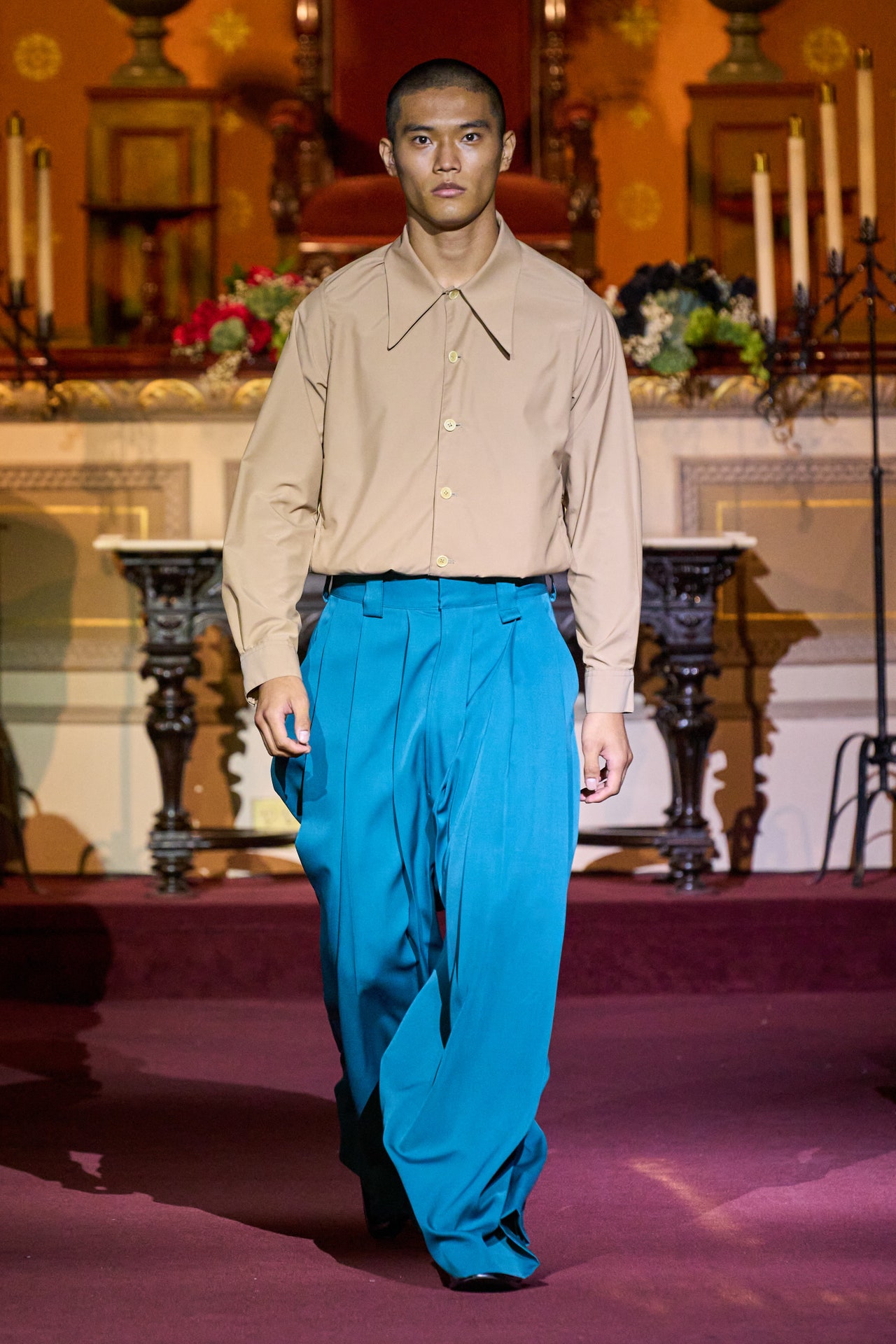00006-willy-chavarria-spring-2023-menswear-credit-gorunway