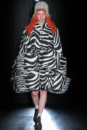 00007-comme-des-garcons-fall-2022-ready-to-wear-tokyo-credit-brand-1.jpeg