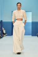 00007-max-mara-spring-2023-ready-to-wear-credit-gorunway