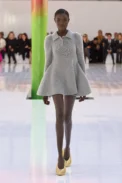 00008-loewe-spring-2023-ready-to-wear-credit-gorunway