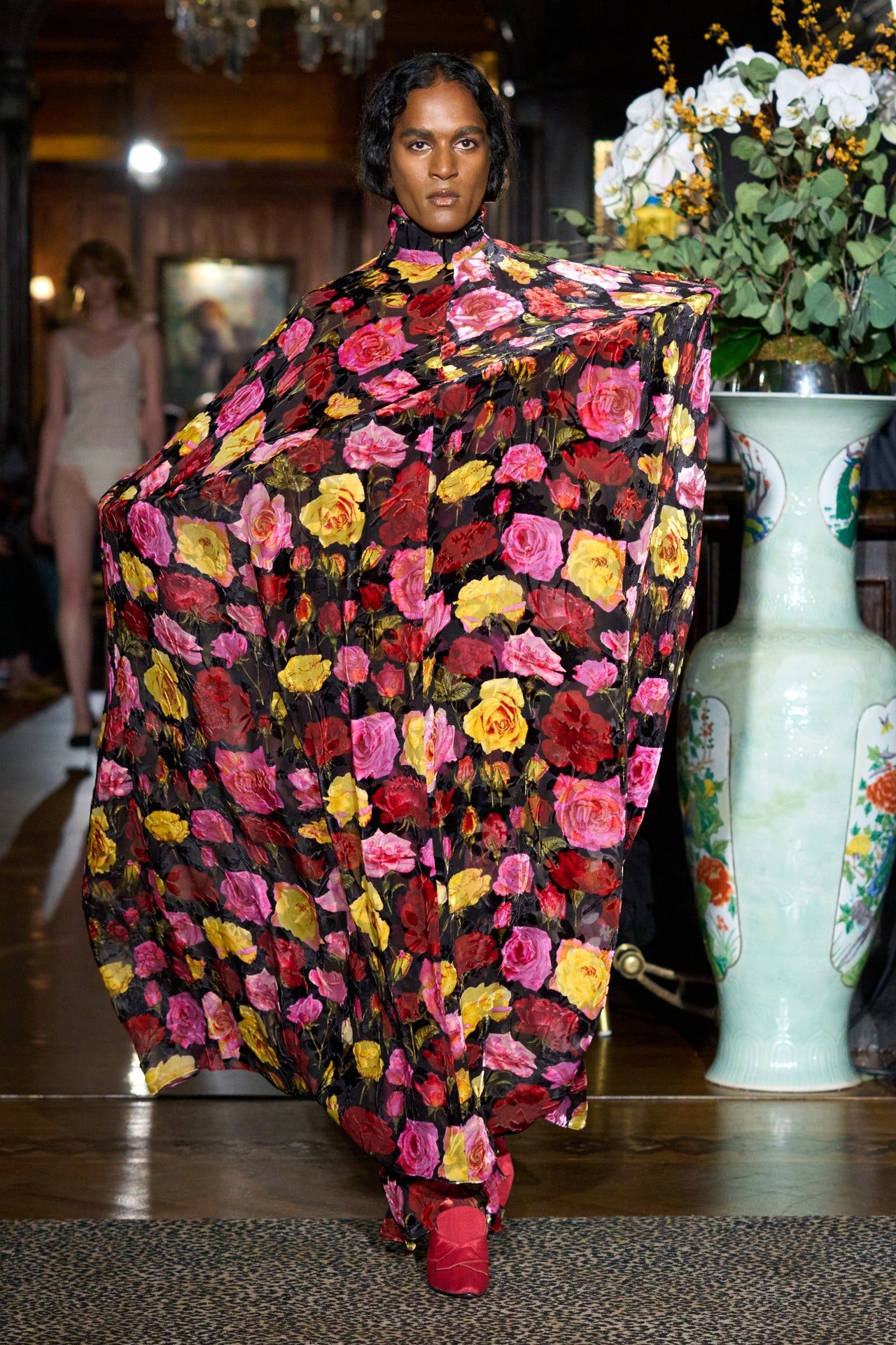 00008-puppets-and-puppets-spring-2023-ready-to-wear-credit-gorunway