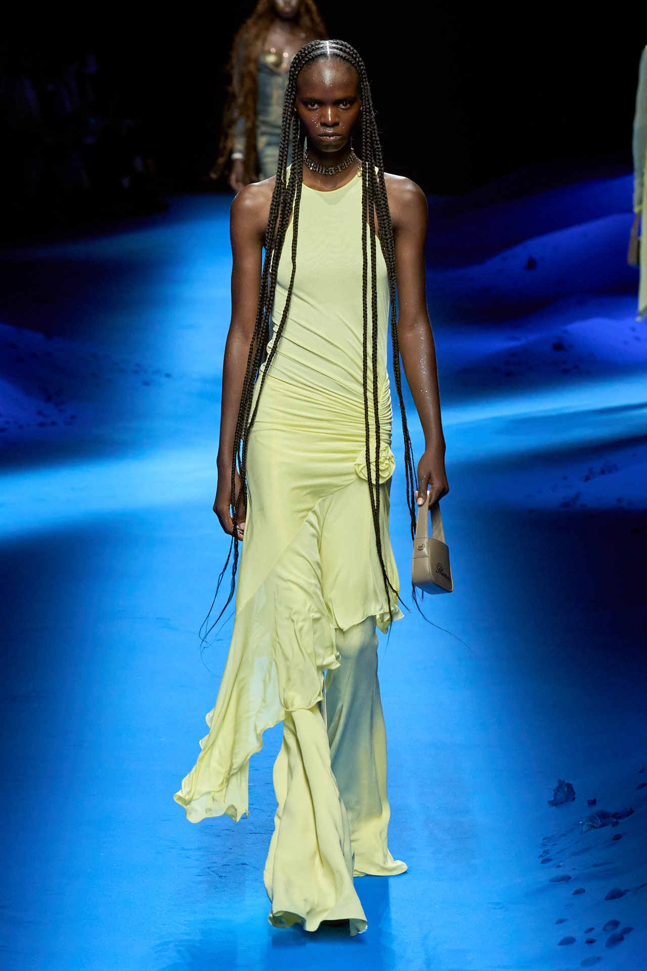 00009-blumarine-spring-2023-ready-to-wear-credit-gorunway