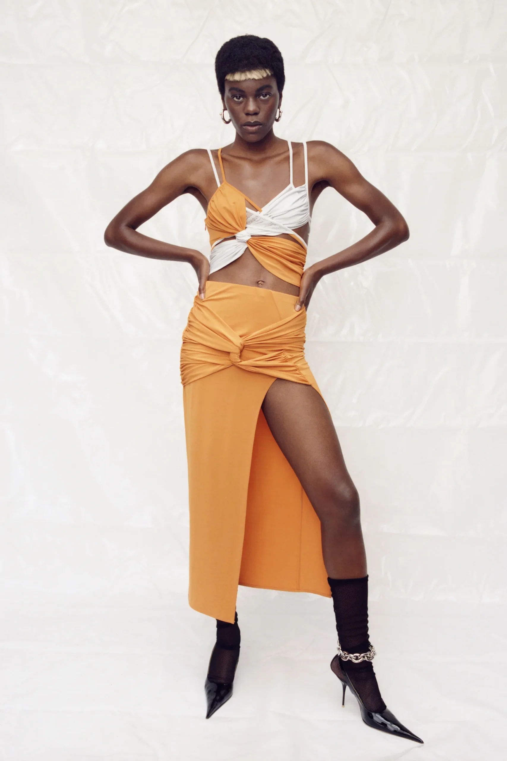 00010-atxv-spring-2023-ready-to-wear-credit-brand
