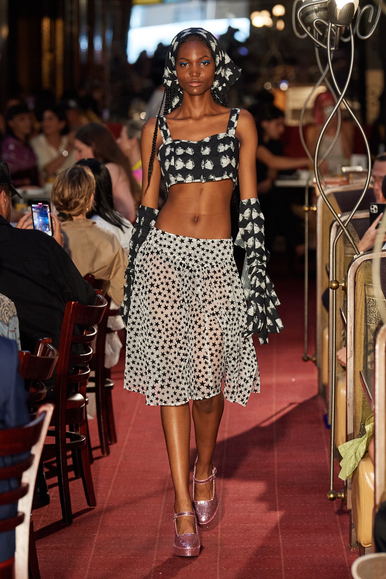 00010-batsheva-spring-2023-ready-to-wear-credit-gorunway