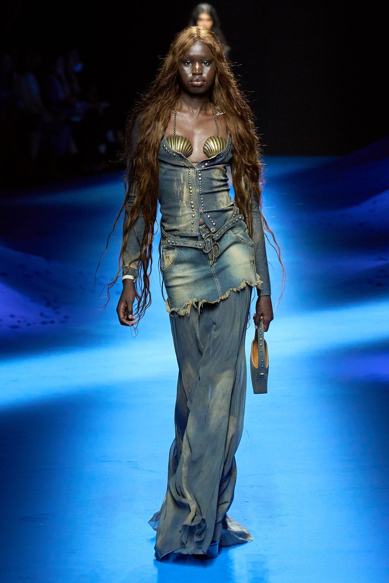 00010-blumarine-spring-2023-ready-to-wear-credit-gorunway