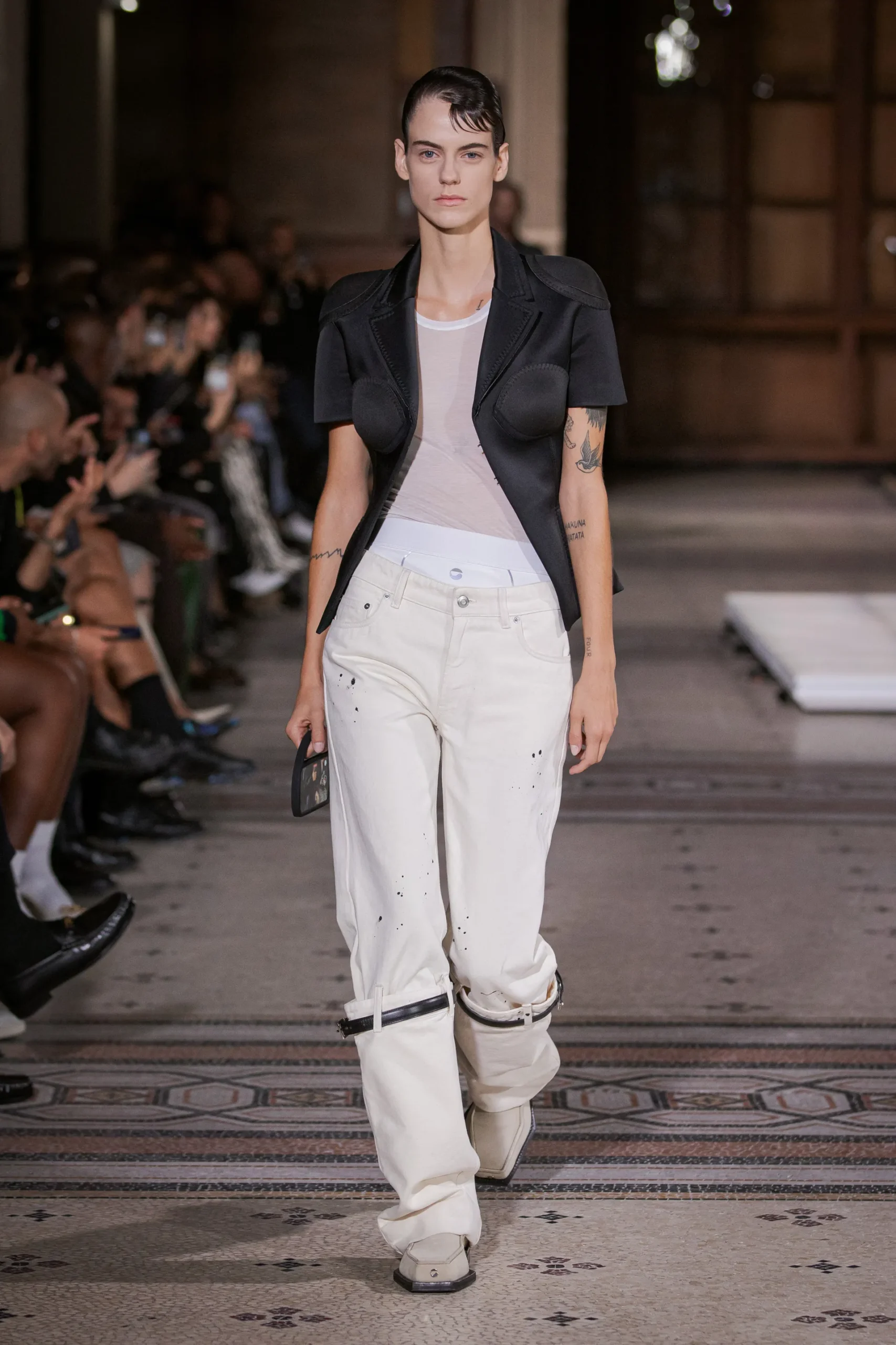 00010-coperni-spring-2023-ready-to-wear-credit-brand
