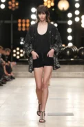 00010-isabel-marant-spring-2023-ready-to-wear-credit-gorunway