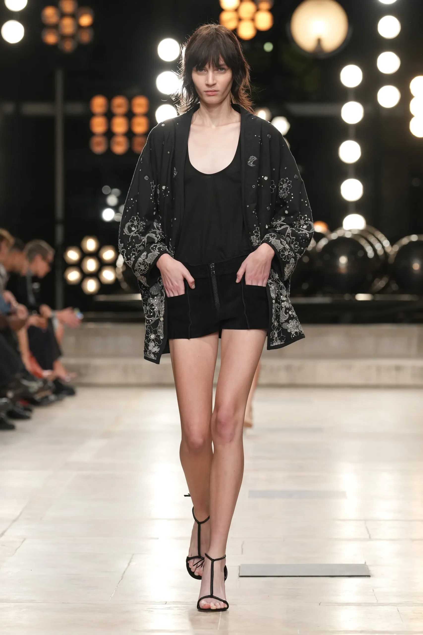 00010-isabel-marant-spring-2023-ready-to-wear-credit-gorunway