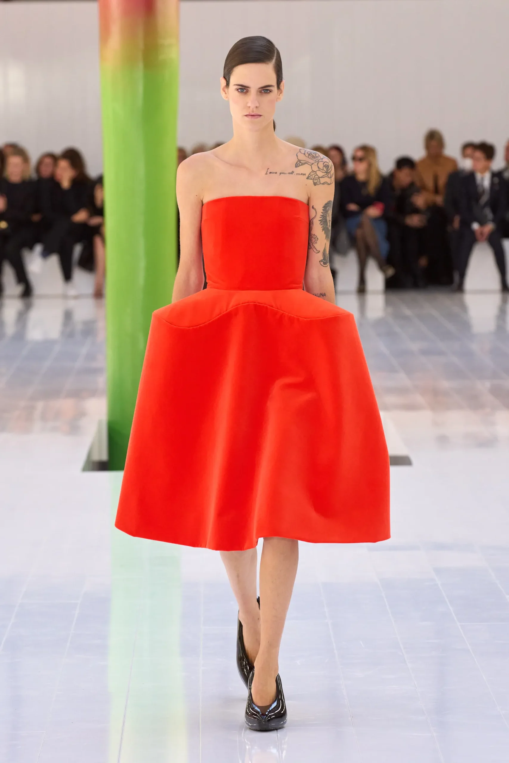 00011-loewe-spring-2023-ready-to-wear-credit-gorunway