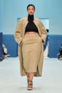 00011-max-mara-spring-2023-ready-to-wear-credit-gorunway