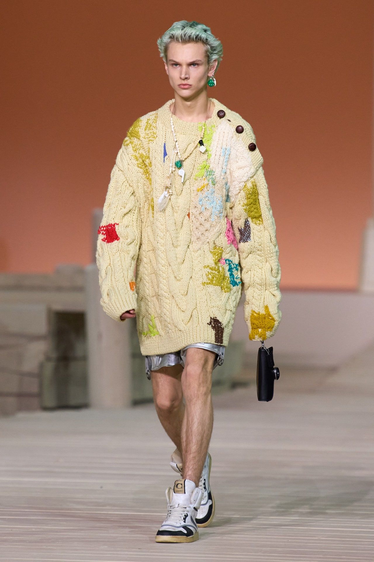 00012-coach-spring-2023-ready-to-wear-credit-gorunway