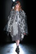 00012-comme-des-garcons-fall-2022-ready-to-wear-tokyo-credit-brand-1.jpeg