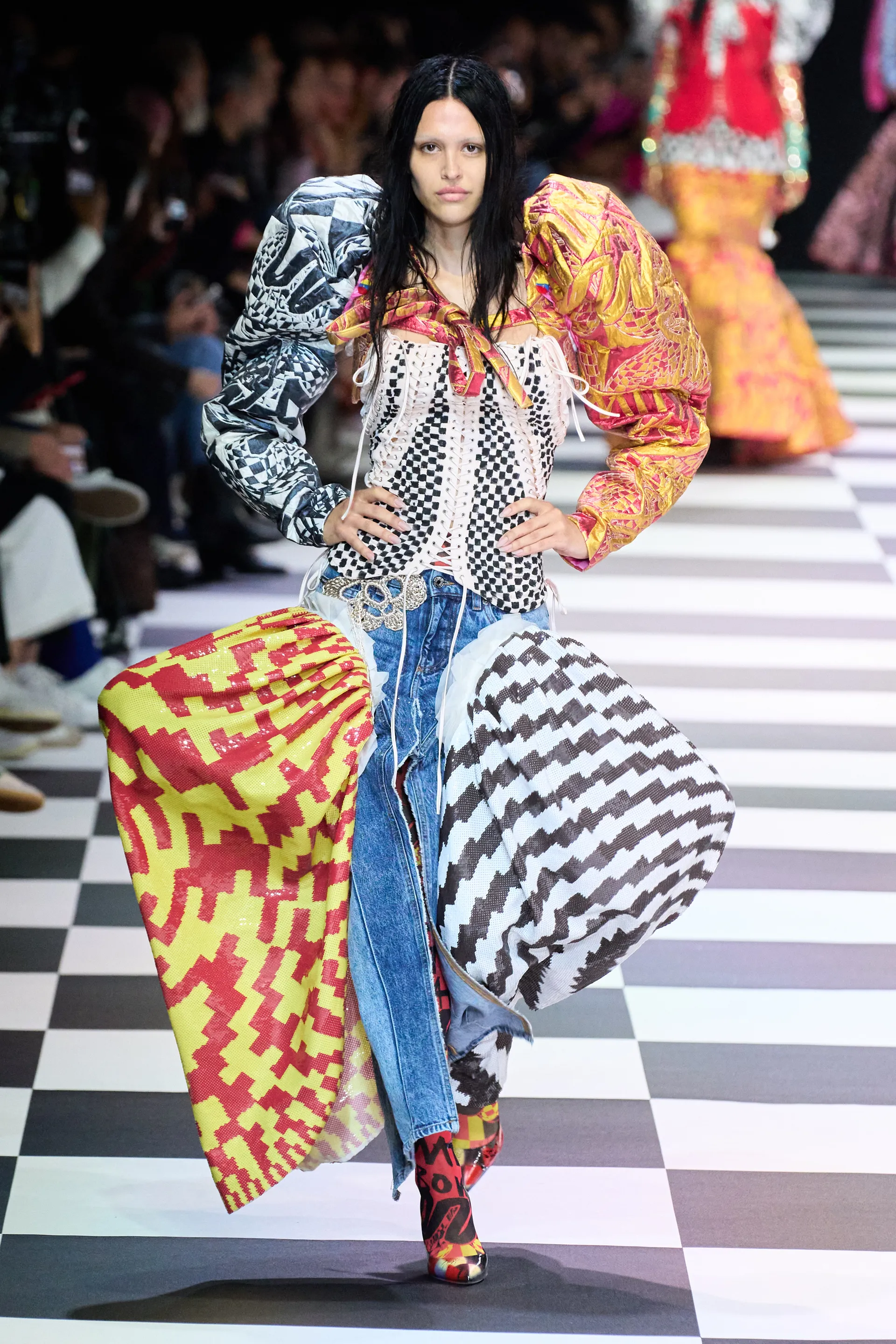 00012-matty-bovan-spring-2023-ready-to-wear-credit-gorunway