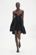 00012-nensi-dojaka-spring-2023-ready-to-wear-credit-gorunway