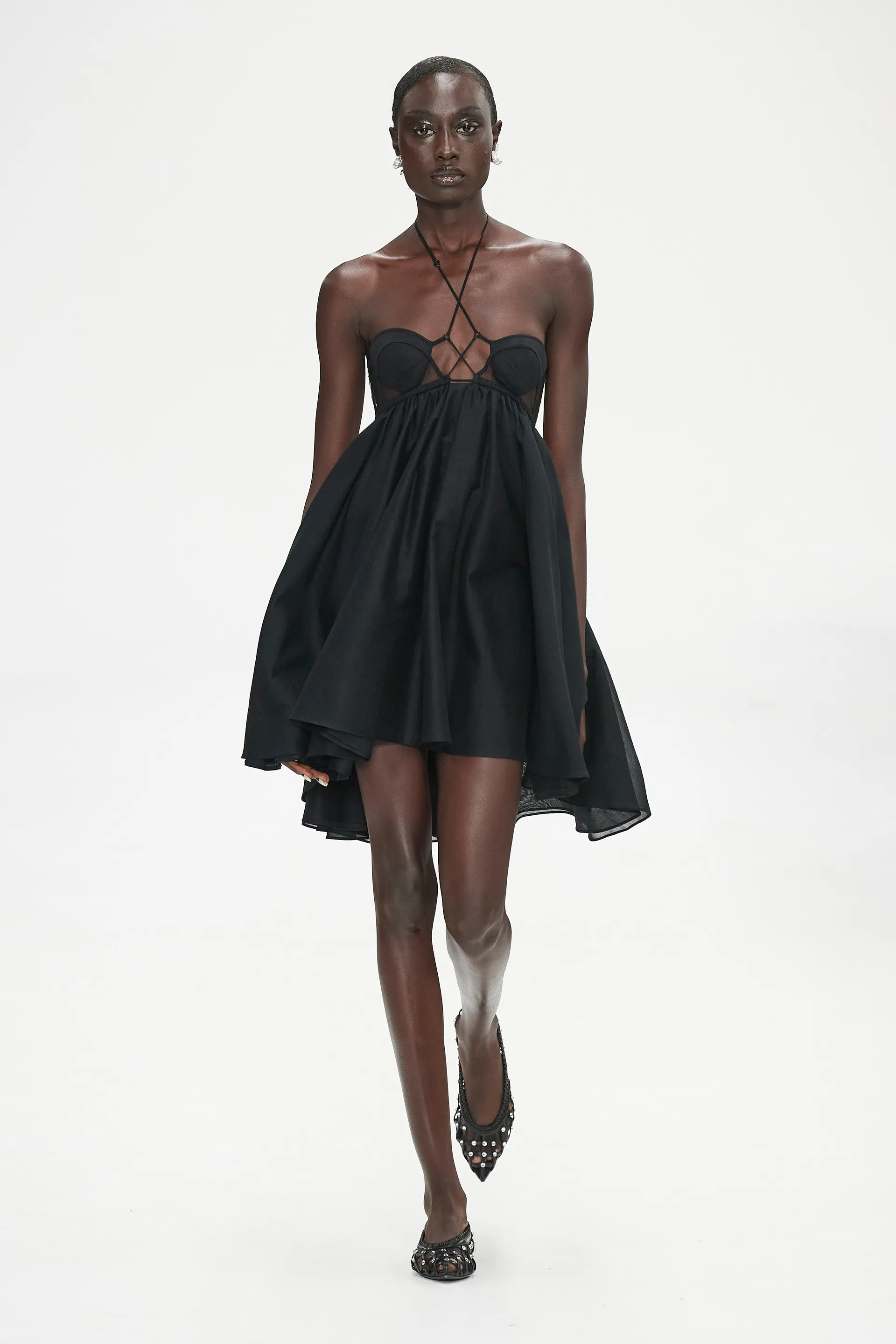 00012-nensi-dojaka-spring-2023-ready-to-wear-credit-gorunway