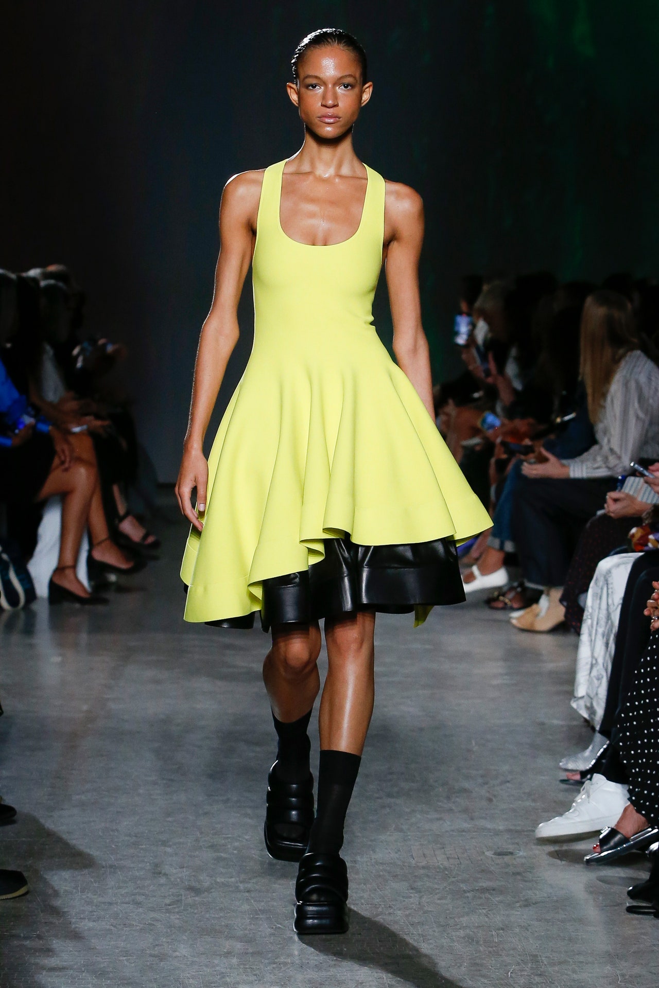 00012-proenza-schouler-spring-2023-ready-to-wear-credit-monica-feudi