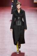 00013-christian-dior-fall-2022-ready-to-wear-paris-credit-gorunway-1.jpeg