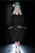 00013-comme-des-garcons-fall-2022-ready-to-wear-tokyo-credit-brand-1.jpeg