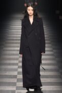 00014-ann-demeulemeester-fall-2022-ready-to-wear-paris-credit-filippo-fior-gorunway-1.jpeg