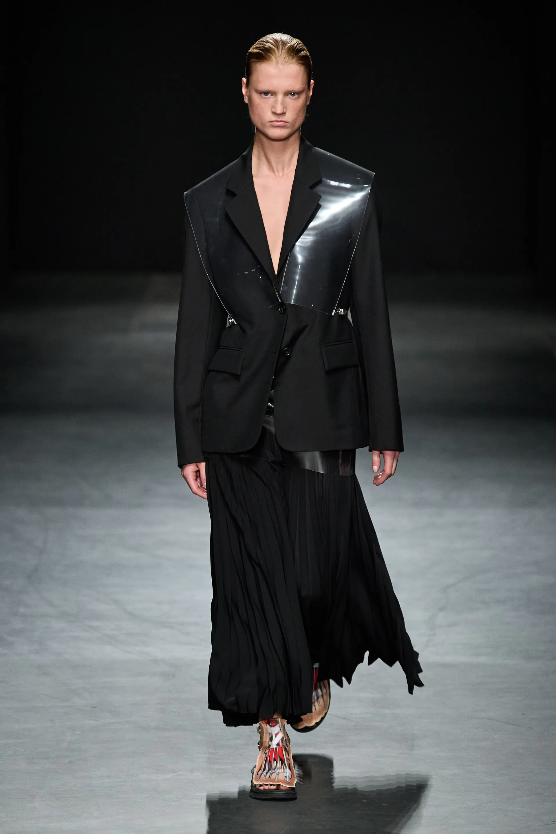 00014-christopher-kane-spring-2023-ready-to-wear-credit-gorunway