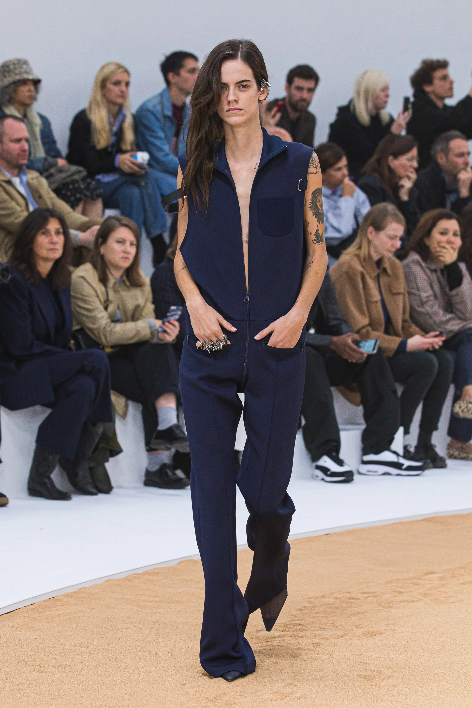 00014-courreges-spring-2023-ready-to-wear-credit-brand