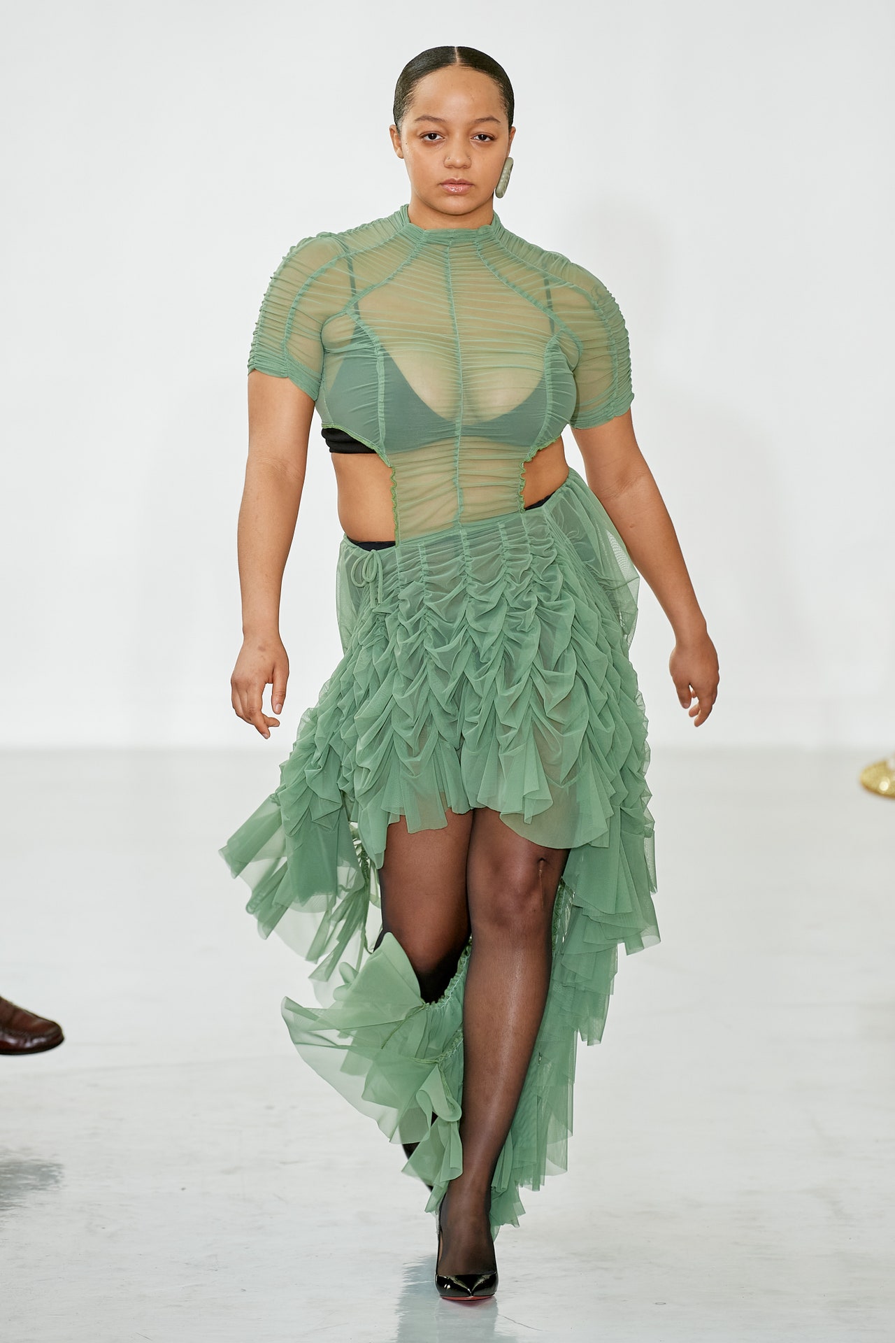 00014-ester-manas-fall-2022-ready-to-wear-paris-credit-isidore-montag-gorunway-1.jpeg