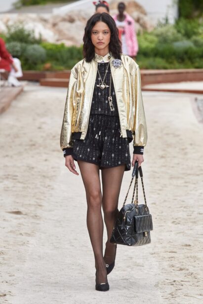 00015-chanel-resort-2023-monaco-credit-gorunway-1.jpeg