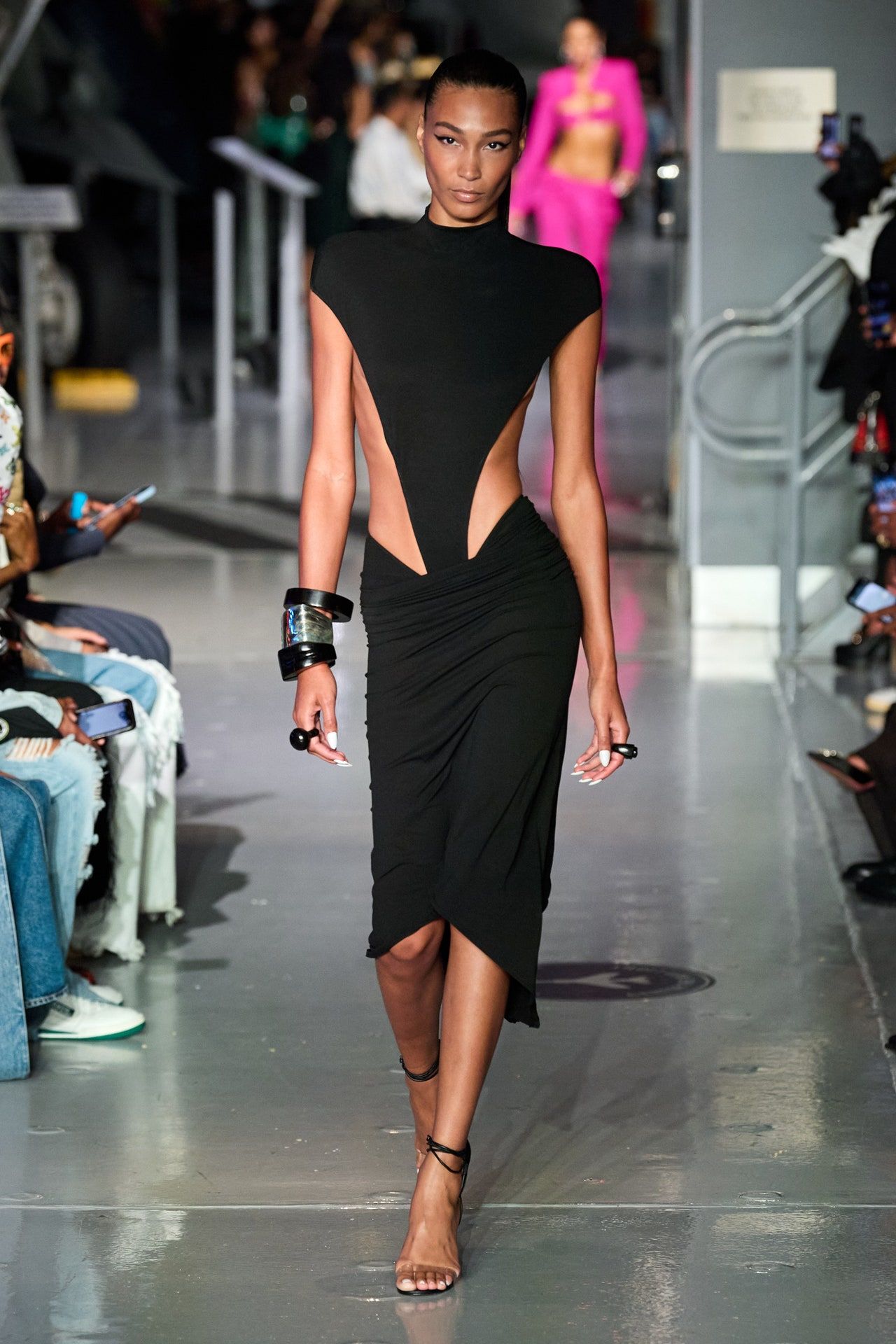 00015-laquan-smith-spring-2023-ready-to-wear-credit-gorunway
