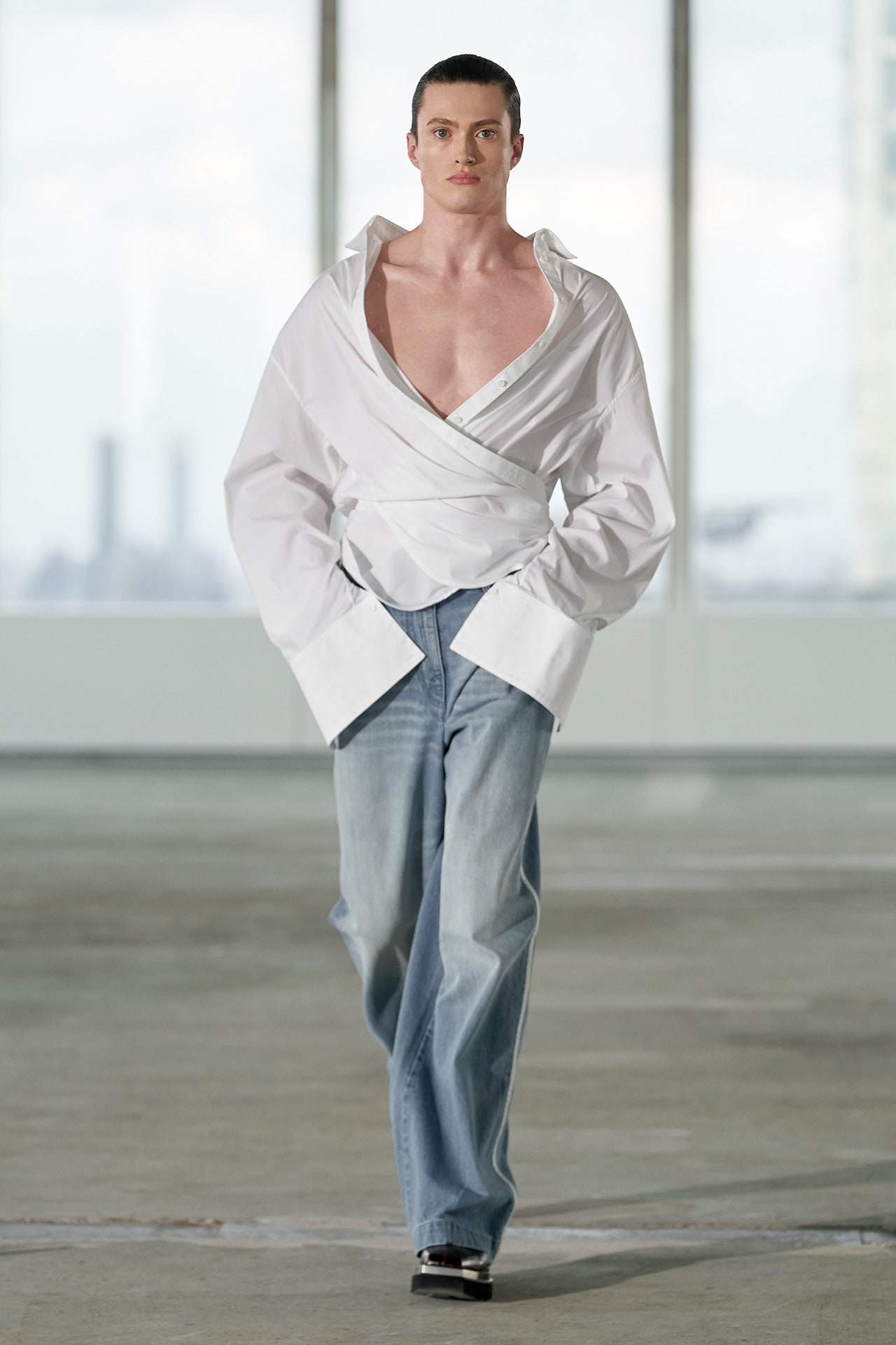 00015-peter-do-spring-2023-ready-to-wear-credit-gorunway